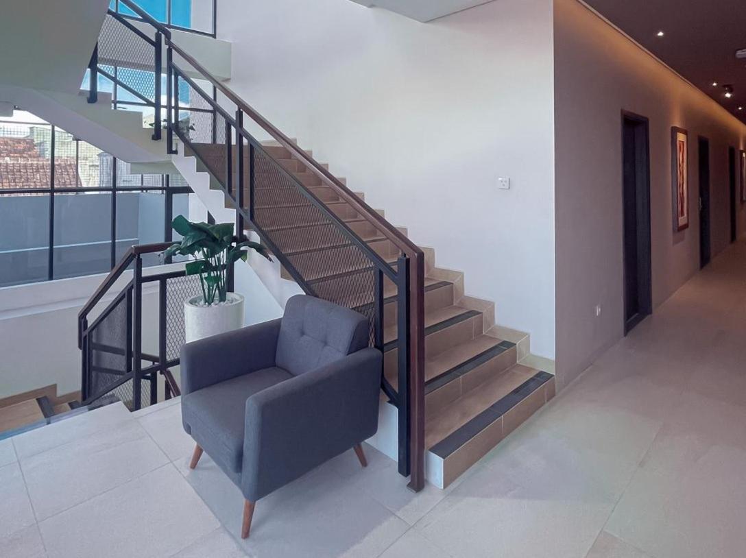 Aj Boutique Hotel Yogyakarta Exterior foto